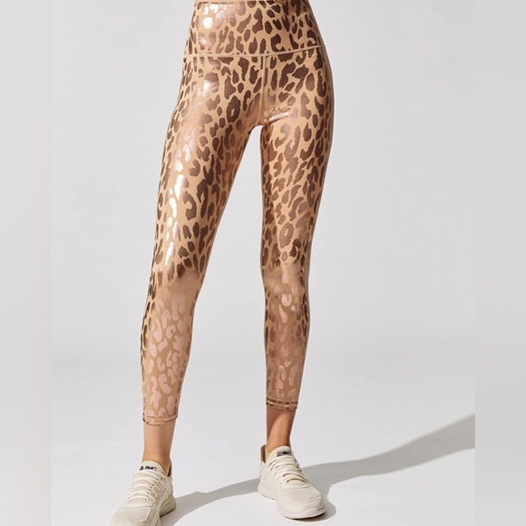 Top+Legging Set Athleisure! 🐆 - Picture 5 of 6